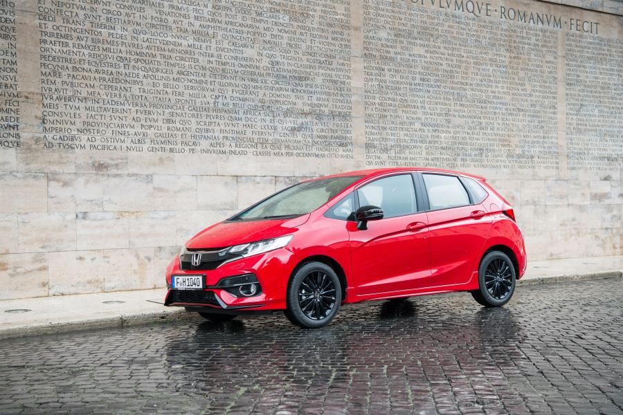  Honda Jazz Dynamic 2017 года  (WW) (фото 26 из 41)